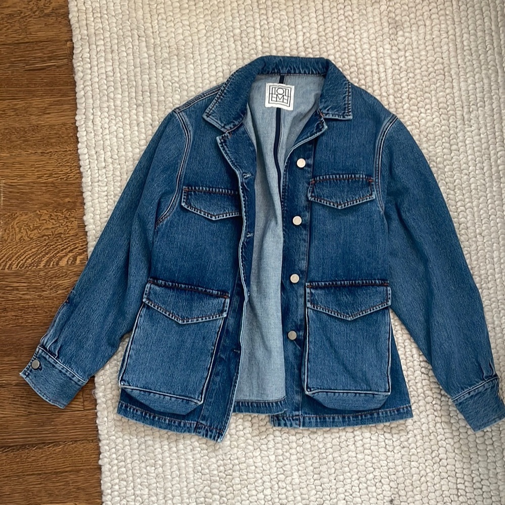 Toteme denim jacket. Size XS, oversized fit (fits like a size 4).